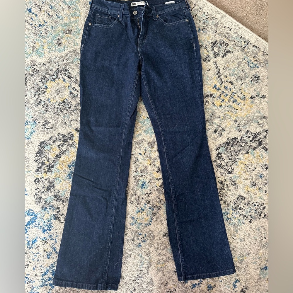 Levi 515 Bootcut Dark Wash Jeans‎
